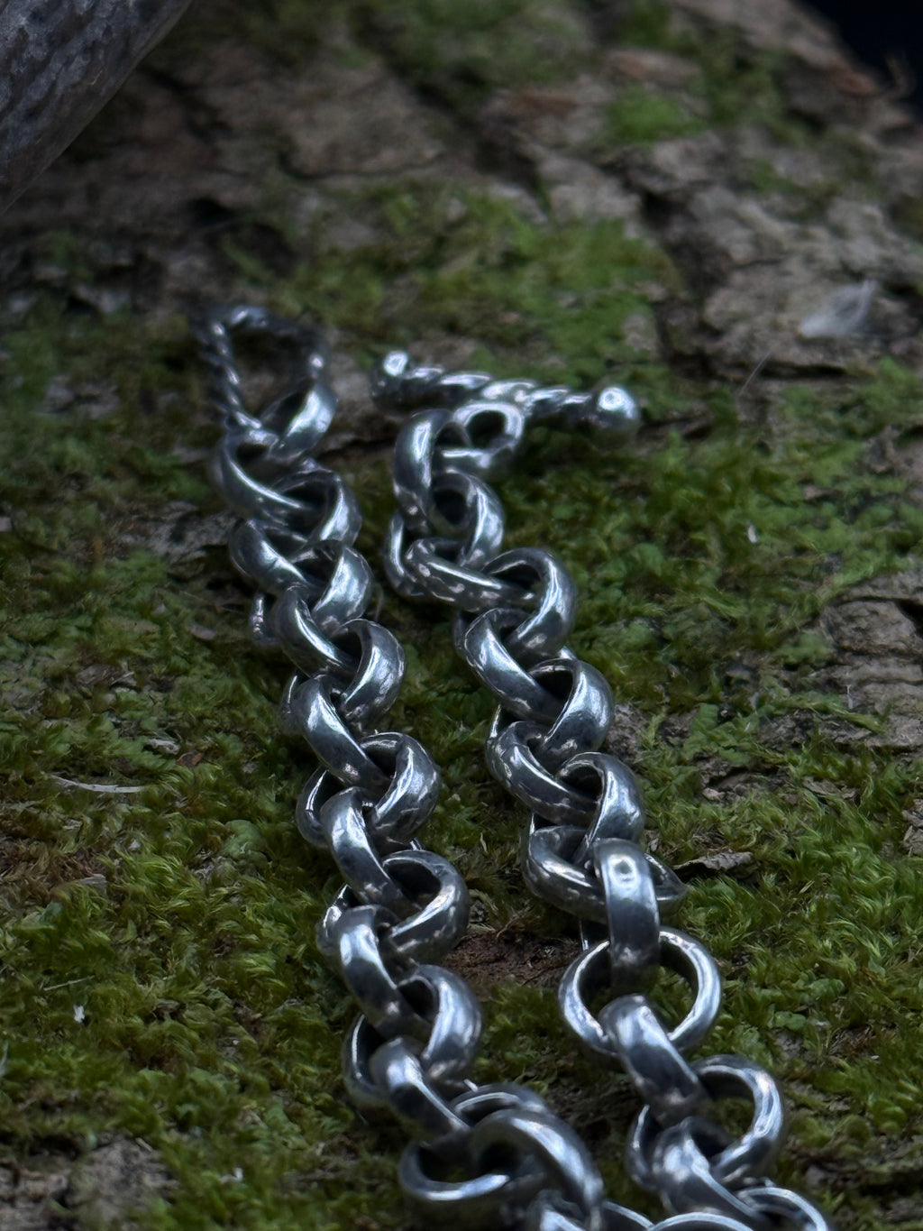 Open Bond Bracelet