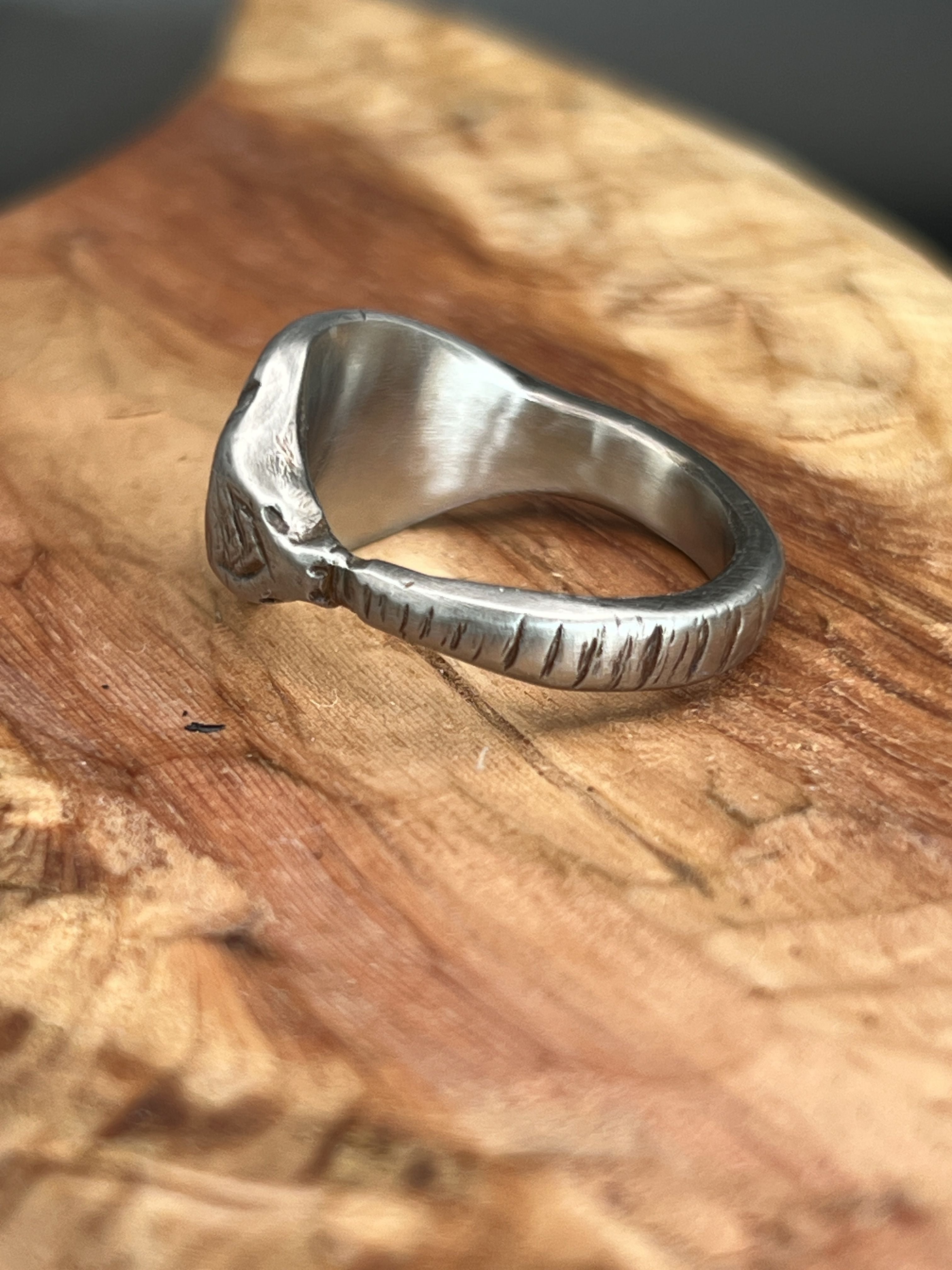 Apophis Statement Ring